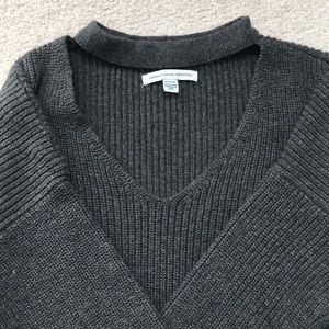 American eagle chocker sweater